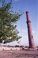 Herat_shrine_and_minaret_002