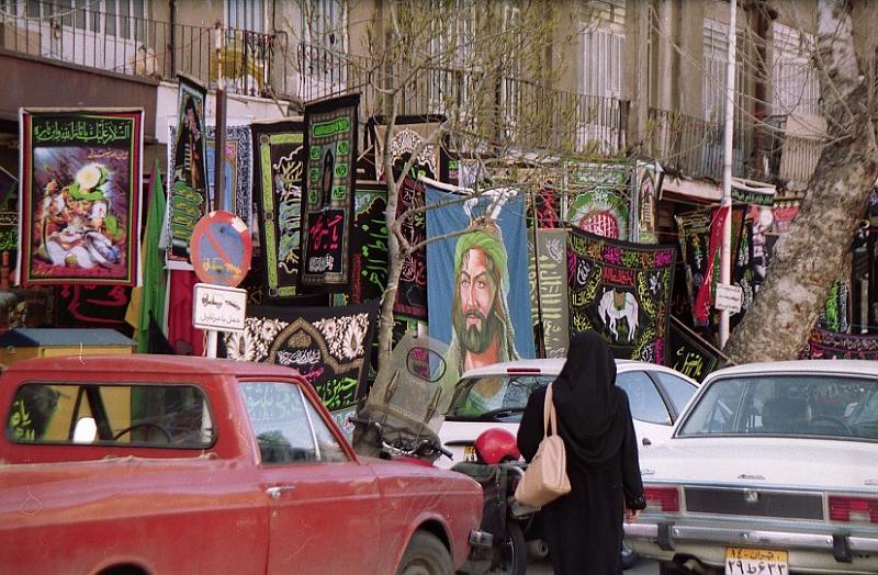 ashura3.jpg - Ashura in Mashad: when time has come to mourn for Husseyn, son of Ali, Mashad streets are covered with grief curtains
